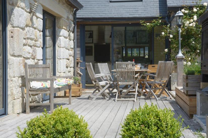 Mousterlin Cottage フエナン エクステリア 写真
